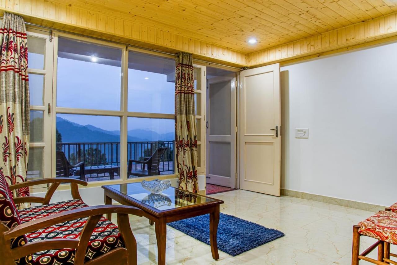 The Western Heights I Serviced Apartments I Pvt Balcony I Lift I Peacefull Area I Family Accomodation I Kasauli I By Exotic Stays Kültér fotó